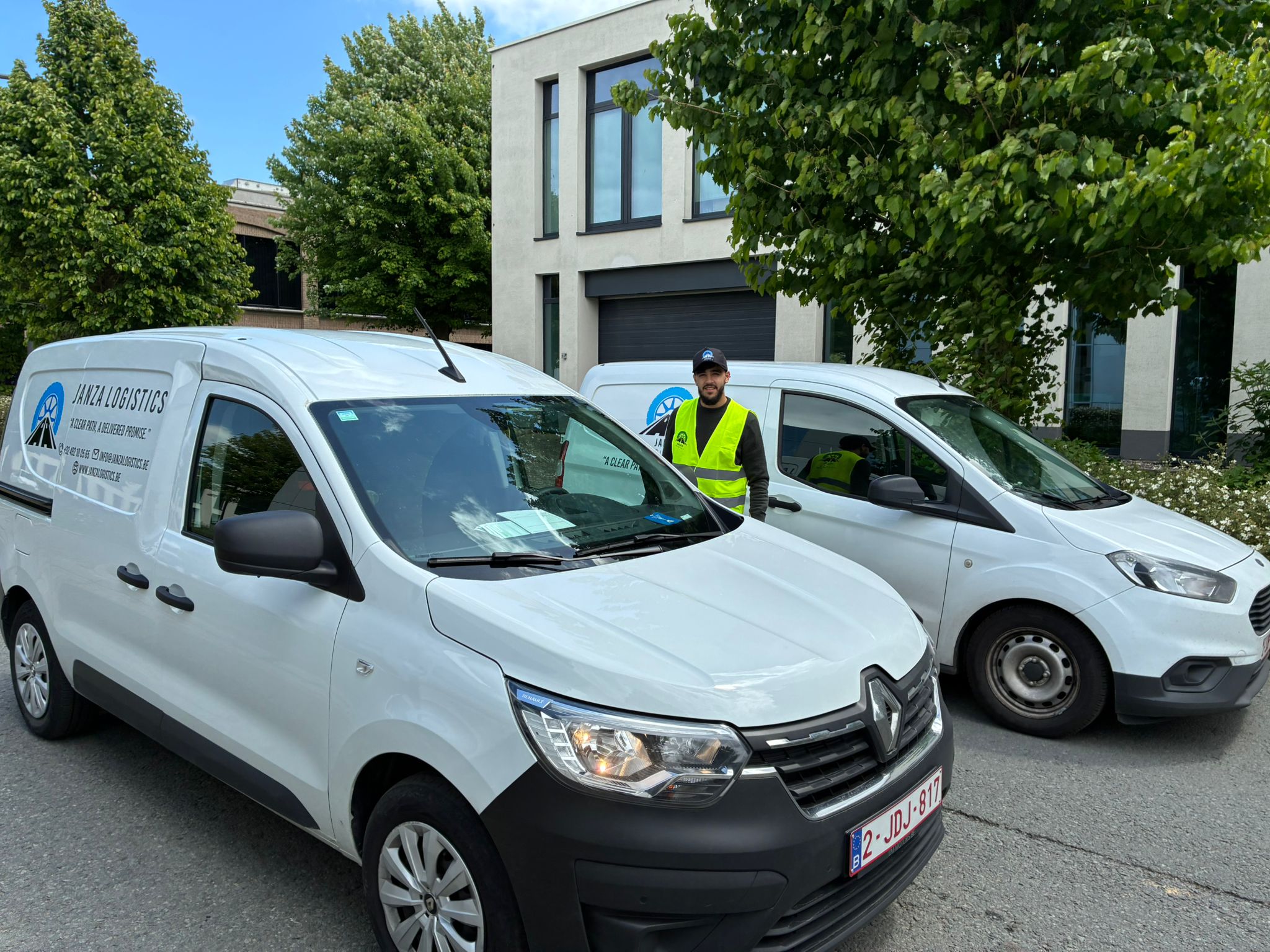 Bestelwagens van Janza Logistics